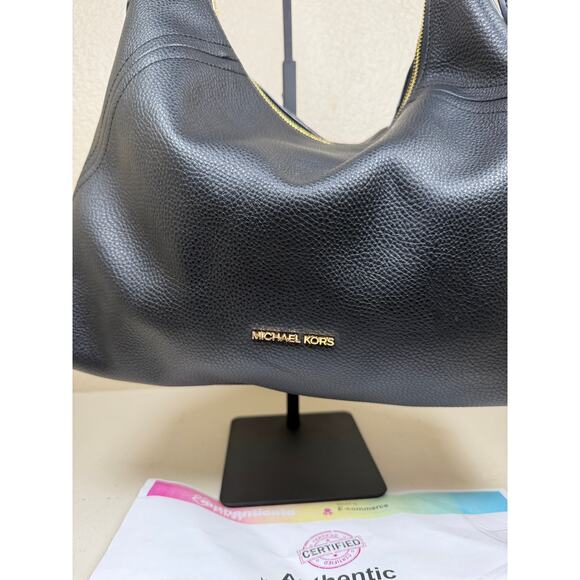 Michael Kors Aria large shoulder bag - black - pebbled leather - Picture 9 of 10